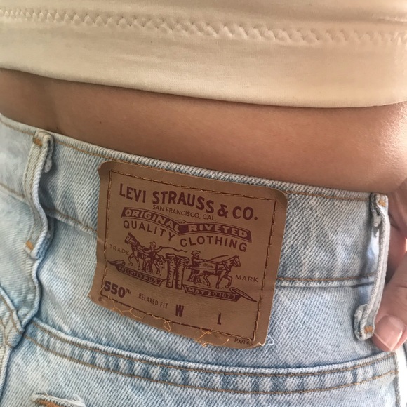 Vintage Levi’s 550 shorts! - Picture 4 of 4